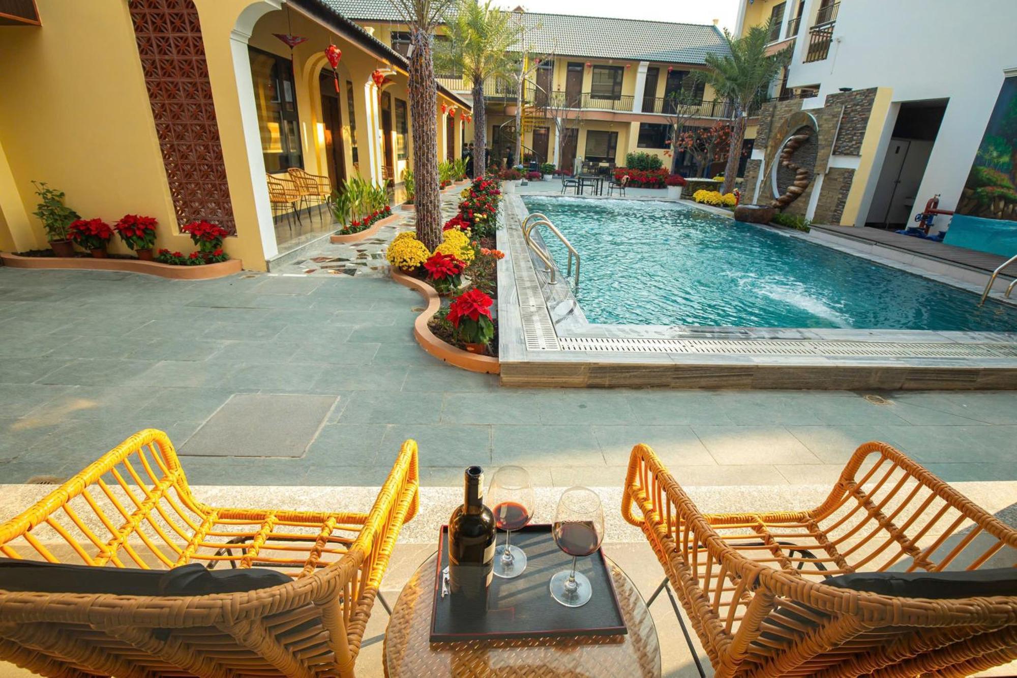 Tam Coc Center Luxury Hotel & Villa นิญบิ่ญ ภายนอก รูปภาพ