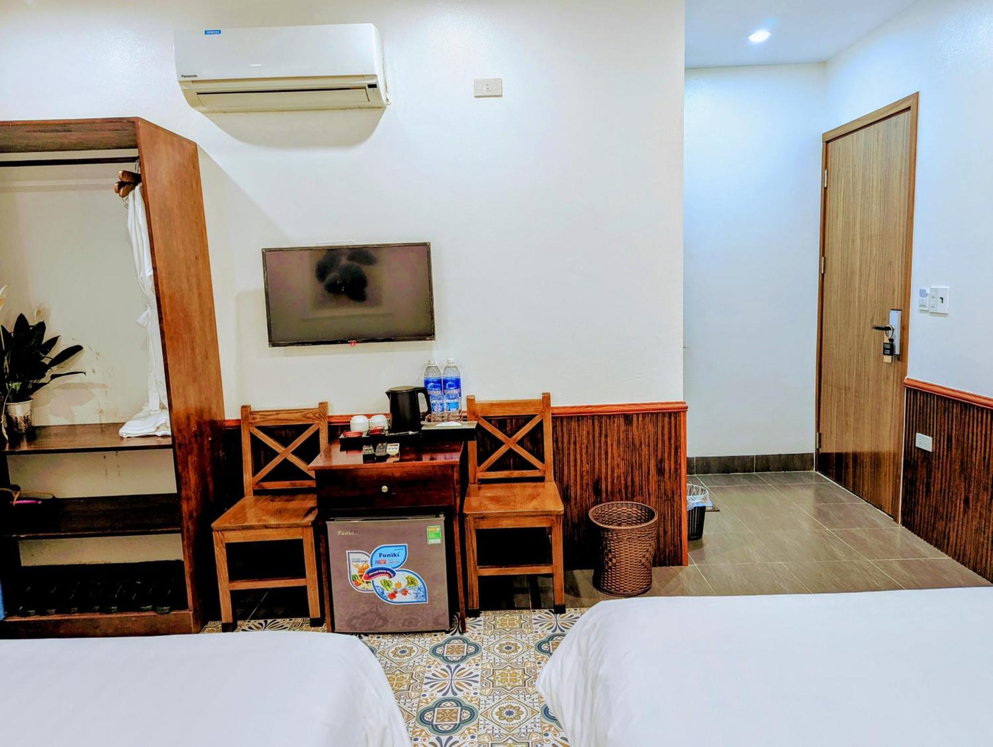 Tam Coc Center Luxury Hotel & Villa นิญบิ่ญ ภายนอก รูปภาพ