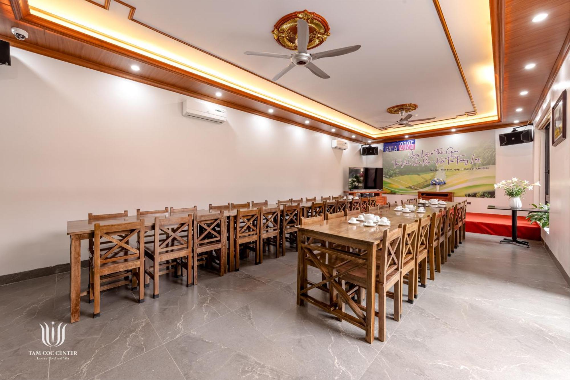 Tam Coc Center Luxury Hotel & Villa นิญบิ่ญ ภายนอก รูปภาพ