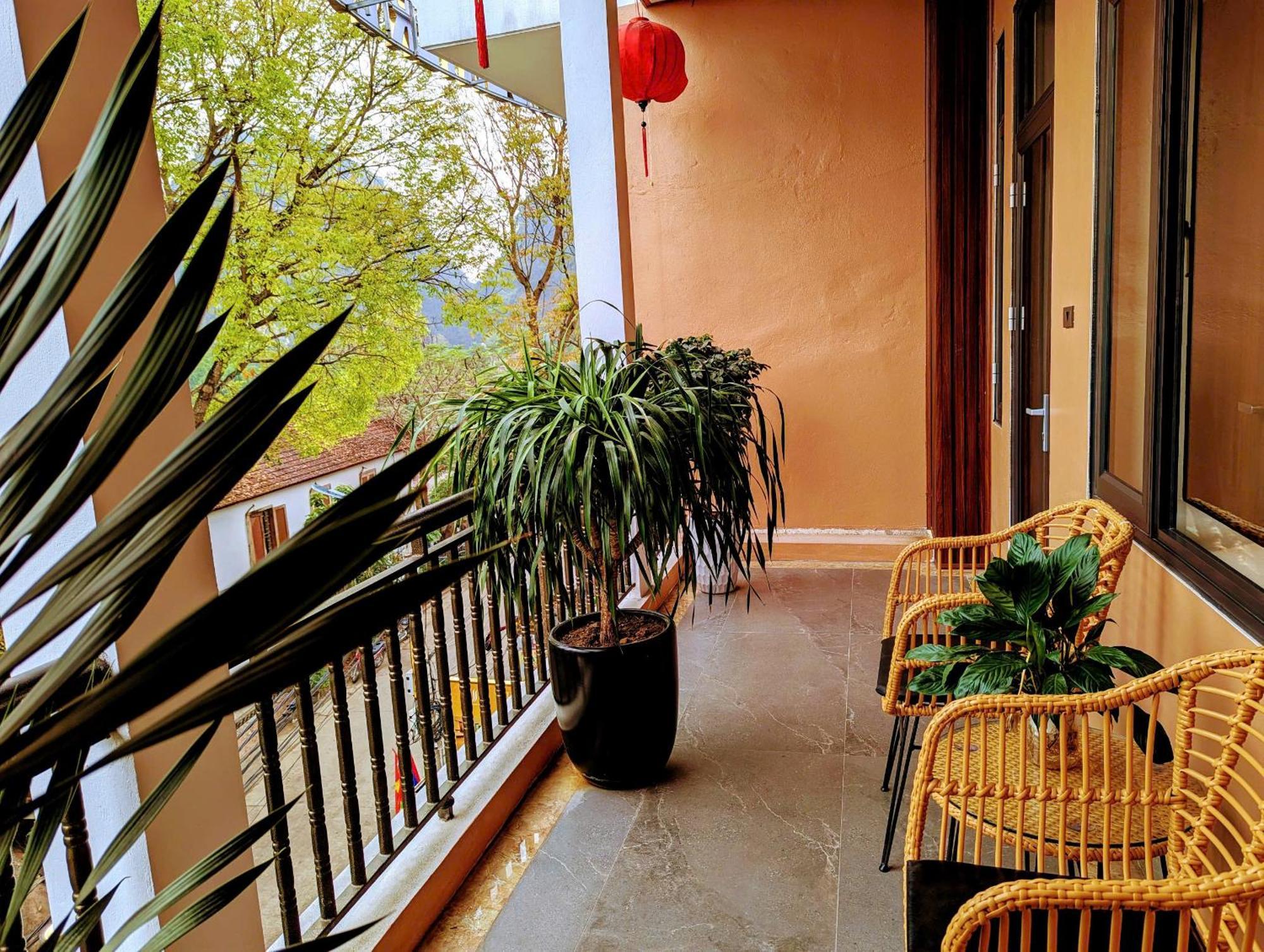 Tam Coc Center Luxury Hotel & Villa นิญบิ่ญ ภายนอก รูปภาพ